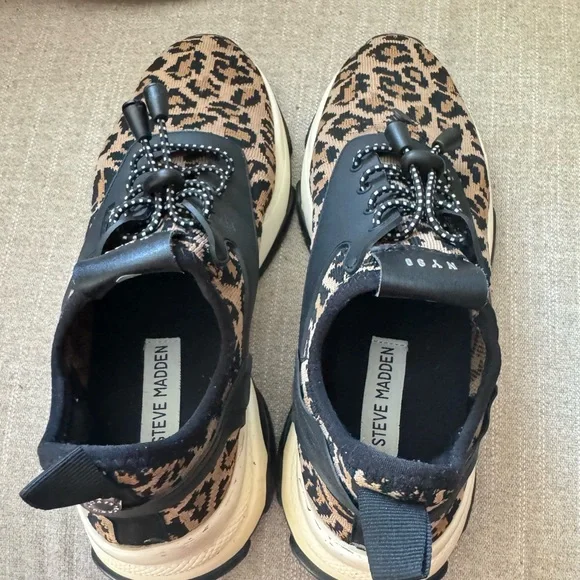 Steve Madden Leopard Print Sneakers with Black Accents - Picture 8 of 10